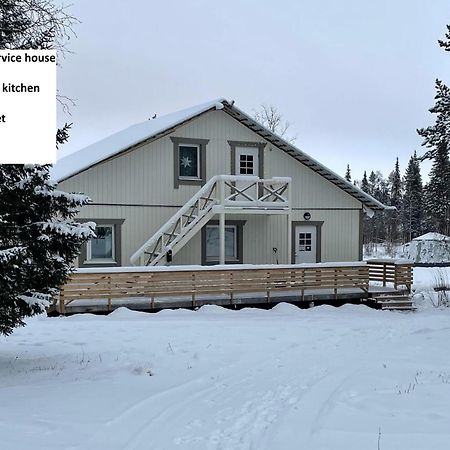קירונה Aurora River Camp Glass Igloos & Cabins מראה חיצוני תמונה