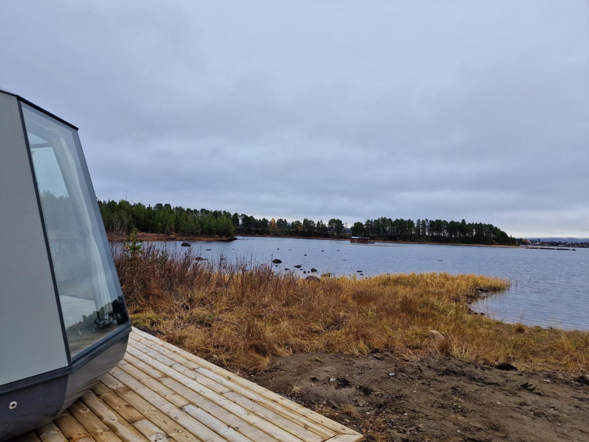 קירונה Aurora River Camp Glass Igloos & Cabins מראה חיצוני תמונה